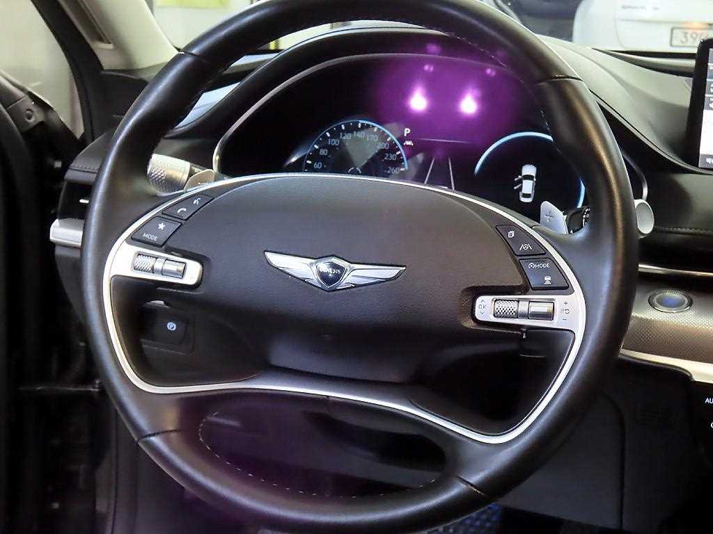 Genesis G80 - Vista 8