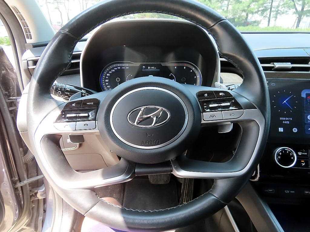 HYUNDAI Tucson - Vista 8