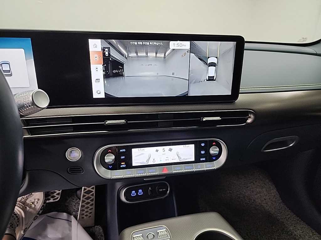 Genesis GV60 - Vista 10
