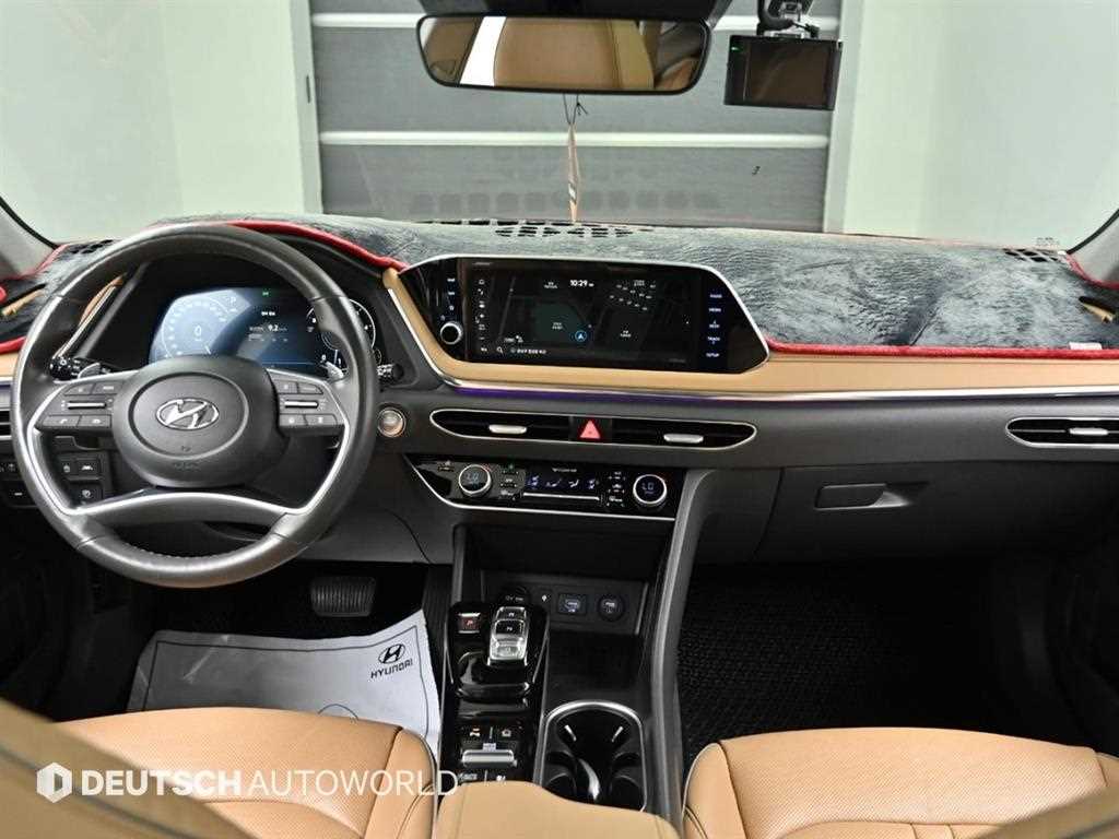HYUNDAI Sonata - Vista 7