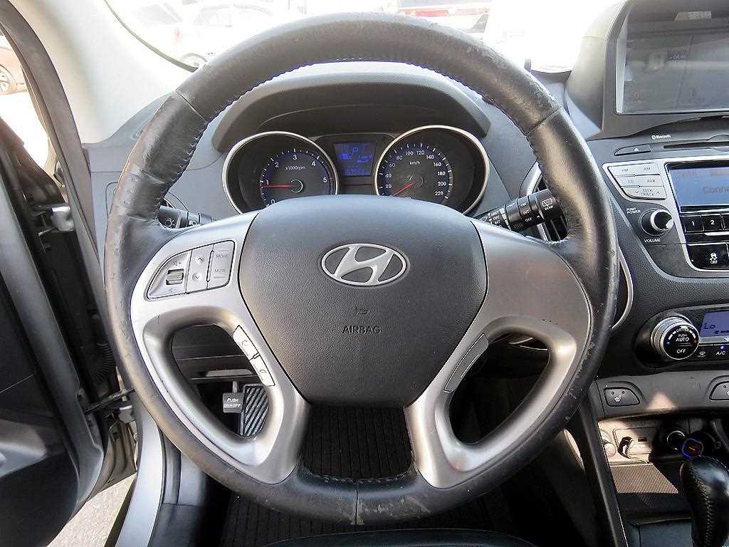 HYUNDAI Tucson - Vista 11