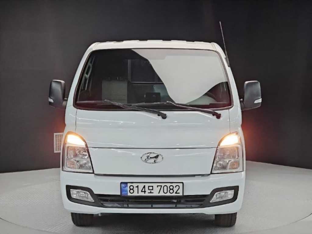 Small Truck Cargo (small) - Vista 2
