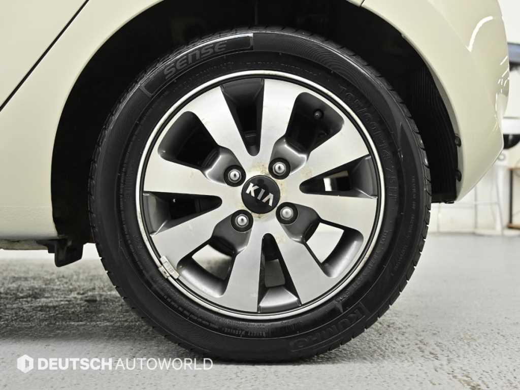 KIA Morning - Vista 5
