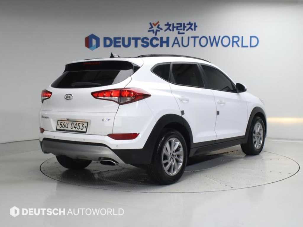HYUNDAI Tucson - Vista 2