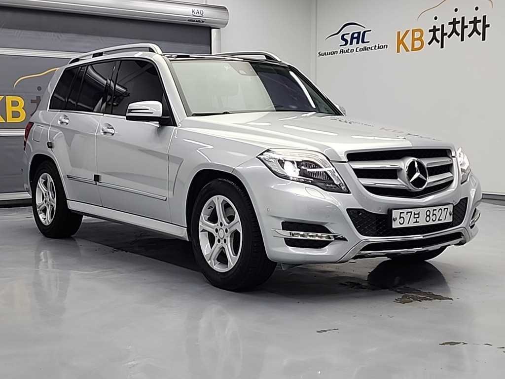 Mercedes Benz GLK Class - Vista 4