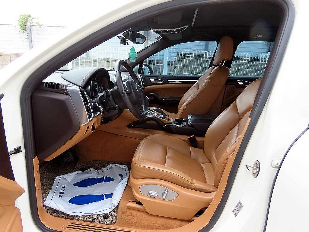 Porsche Cayenne - Vista 5