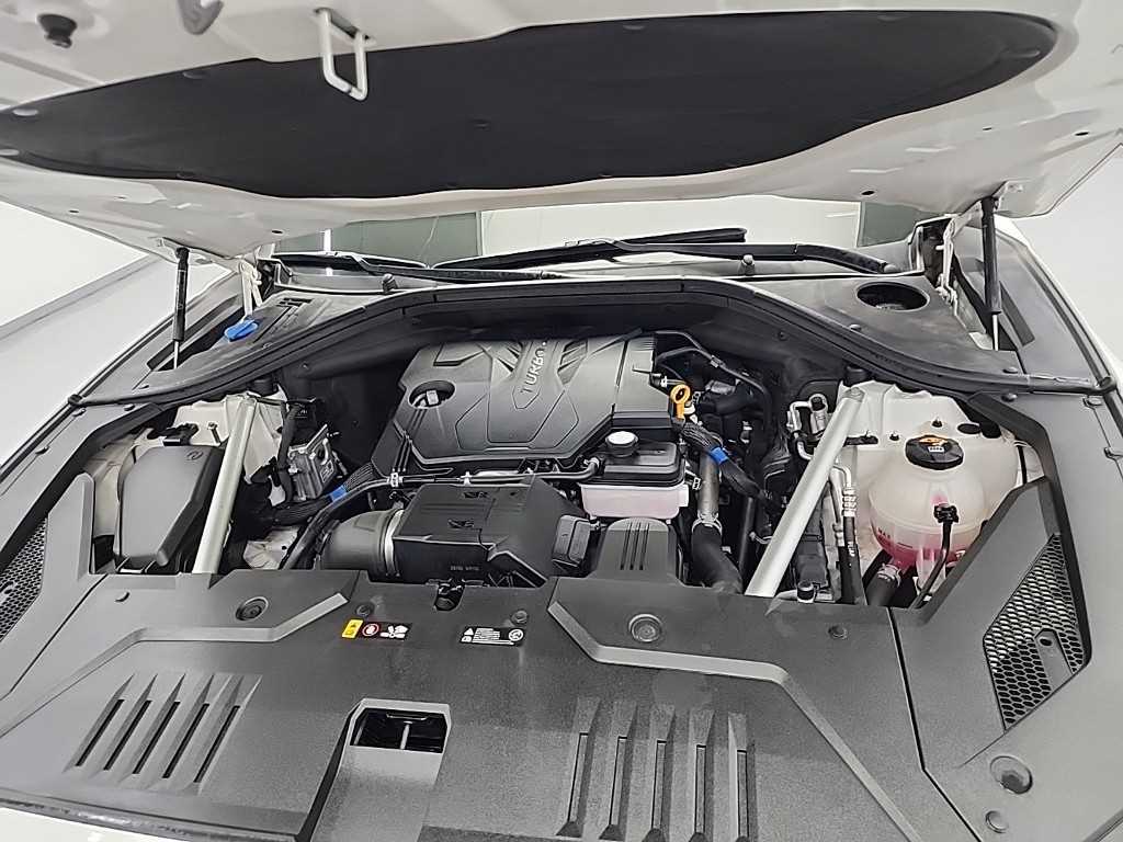 Genesis GV70 - Vista 5