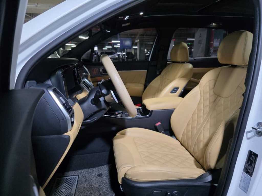 KIA Sorento - Vista 7