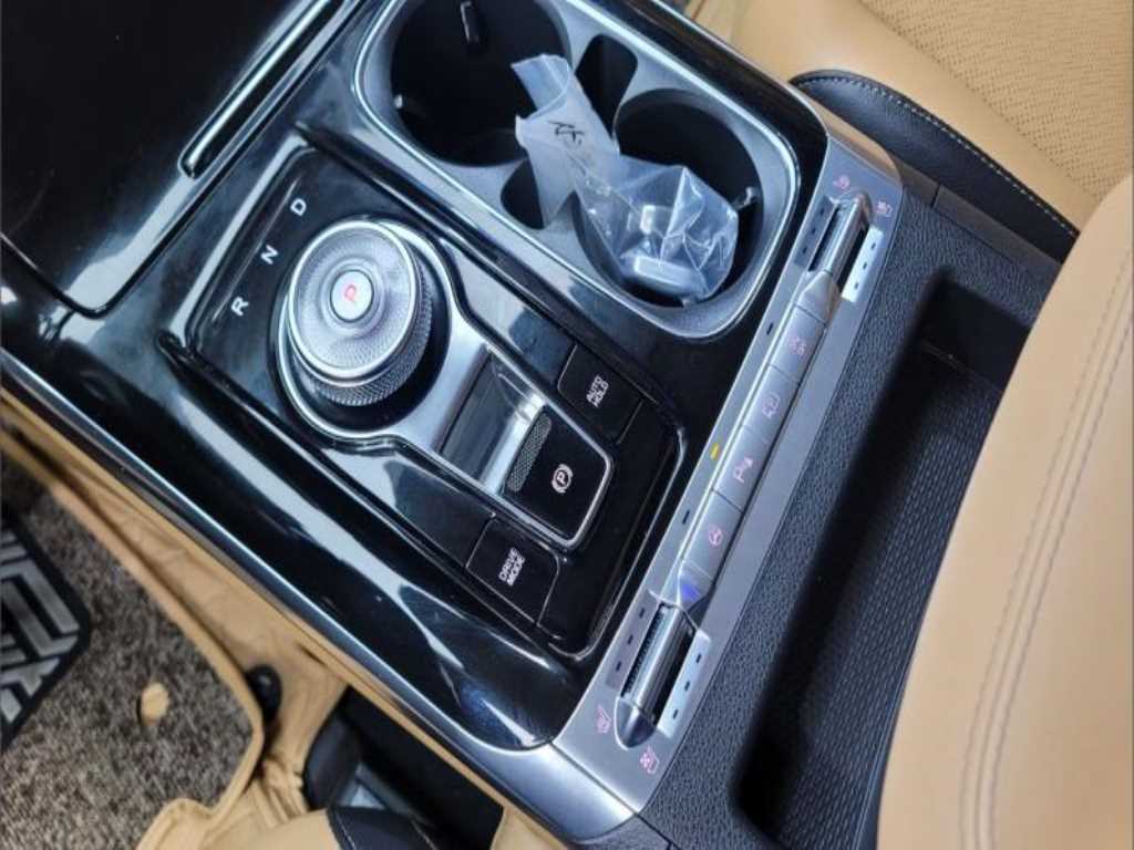 KIA Carnival 2021 - Importación desde Corea - HF Imports Iquique - Foto 16