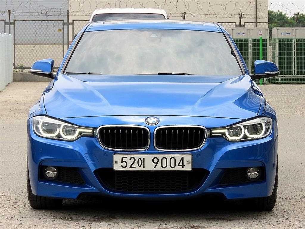 BMW 3 series 2017 Azul - Importación desde Corea - HF Imports Iquique - Foto 1