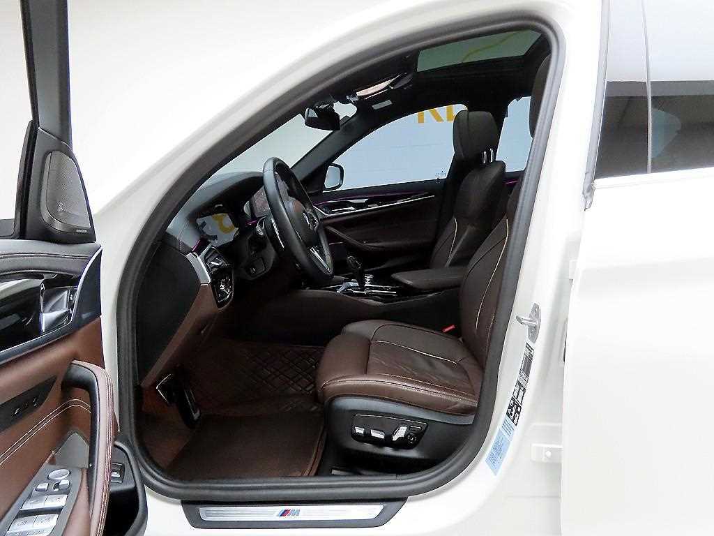 BMW 5 Series - Vista 12