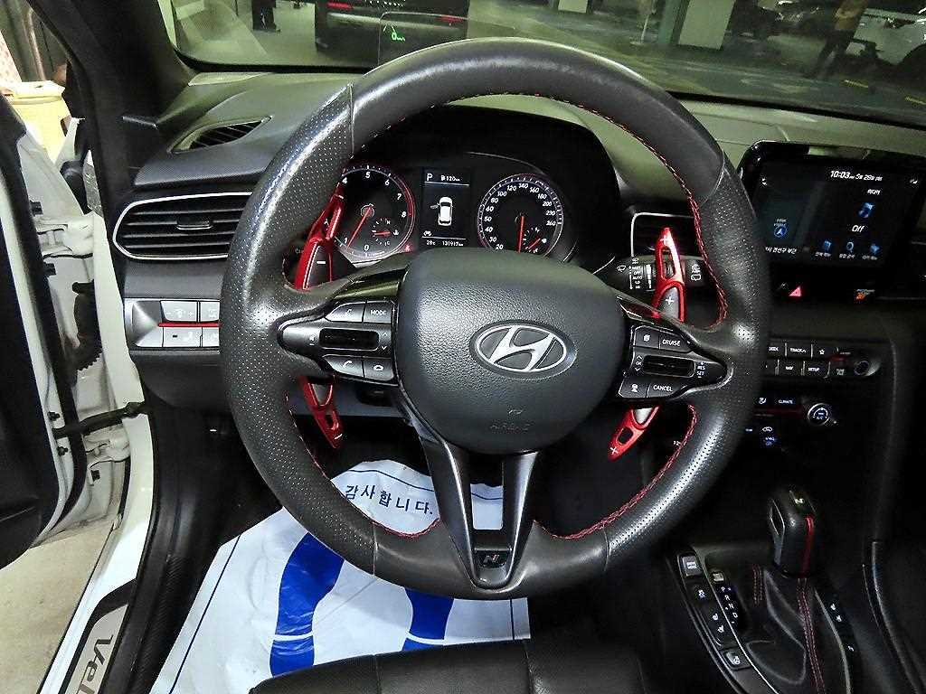 HYUNDAI Veloster - Vista 8