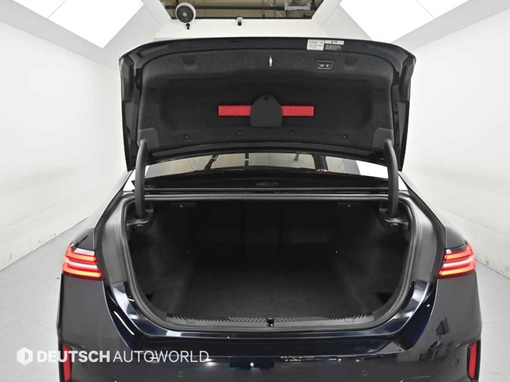 BMW 5 Series 2024 Negro - Importación desde Corea - HF Imports Iquique - Foto 19
