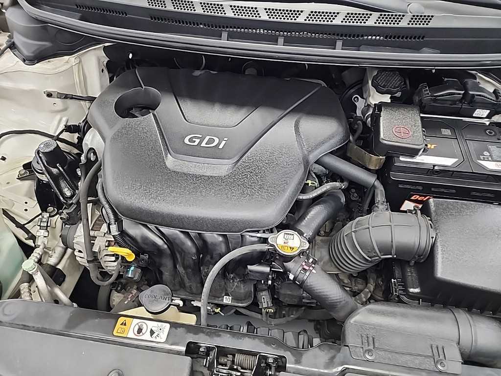 KIA K3 - Vista 5
