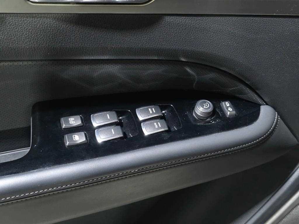 Ssangyong Rexton 2019 Negro - Importación desde Corea - HF Imports Iquique - Foto 16