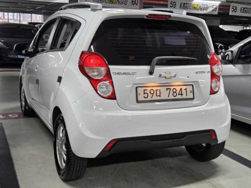 Chevrolet Spark - Vista 6
