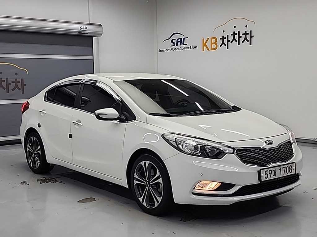 KIA K3 - Vista 4