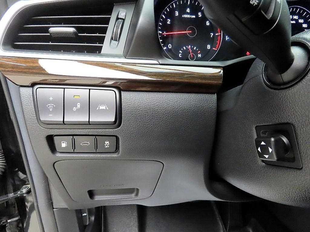 KIA K7 2019 Negro - Importación desde Corea - HF Imports Iquique - Foto 13