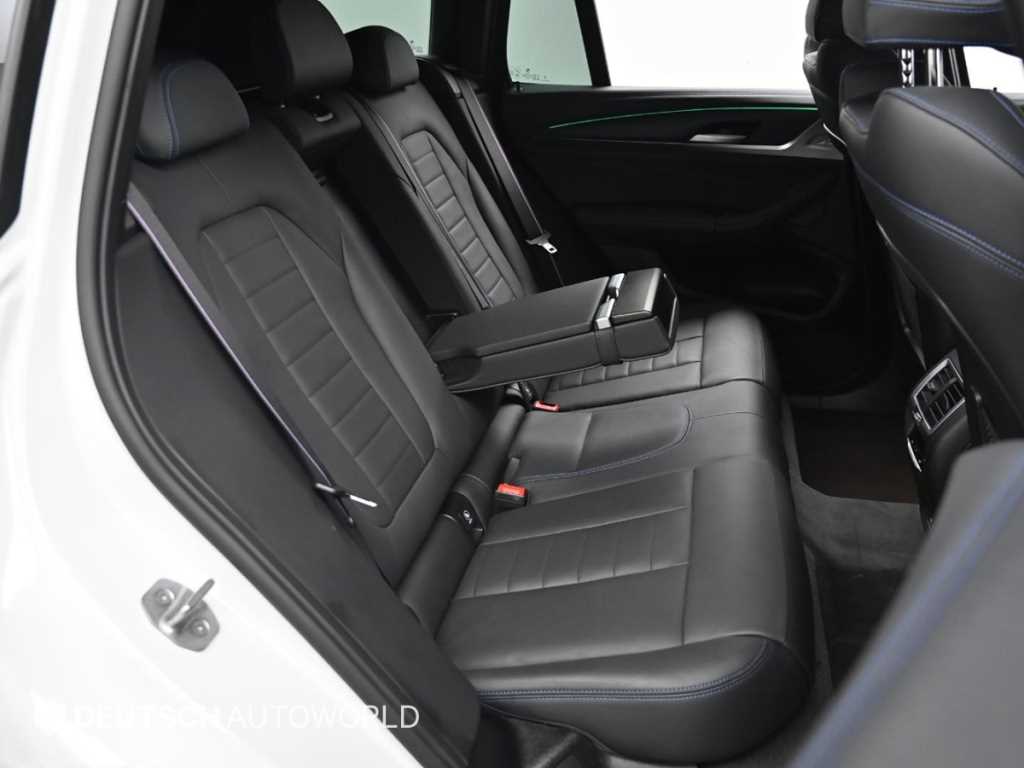 BMW iX3 - Vista 12