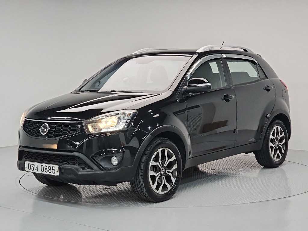 Ssangyong Korando 2016 Negro - Importación desde Corea - HF Imports Iquique - Foto 1