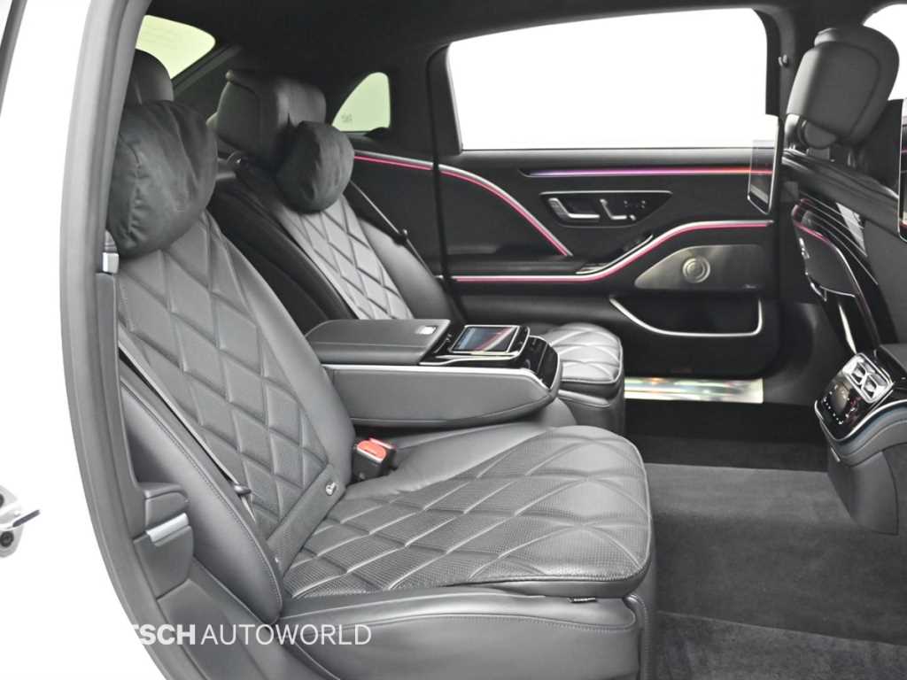 Mercedes Benz S Class - Vista 12