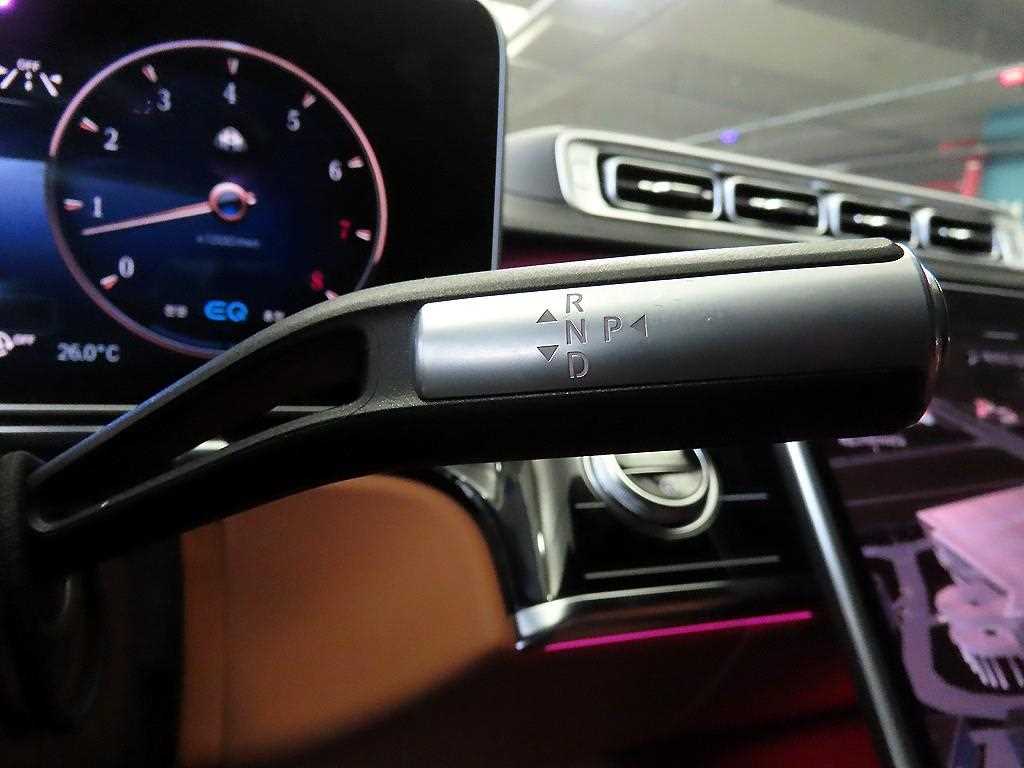 Mercedes Benz S Class - Vista 12