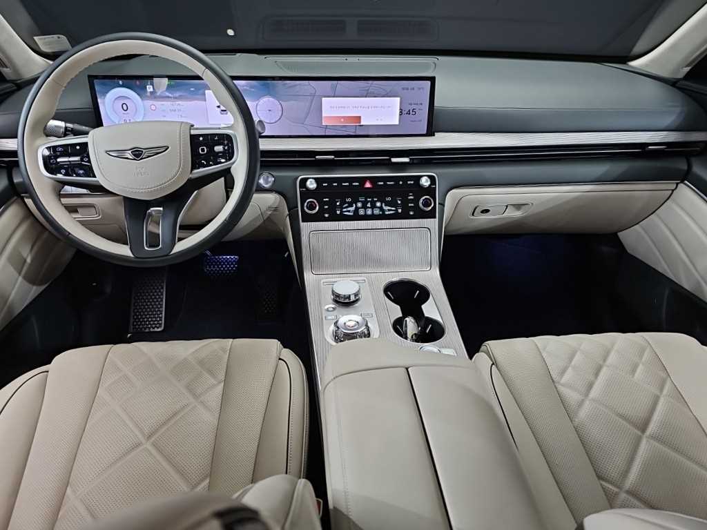 Genesis GV80 - Vista 7