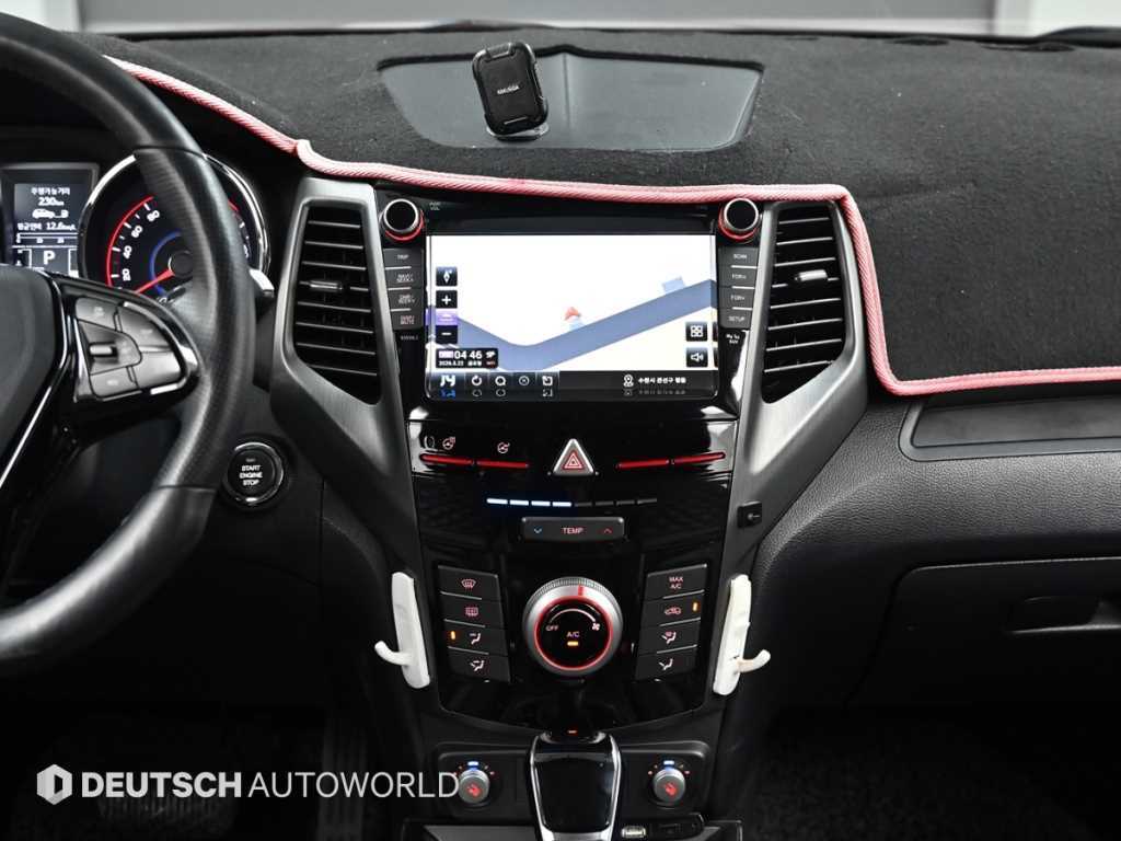 Ssangyong Tivoli 2019 Negro - Importación desde Corea - HF Imports Iquique - Foto 14