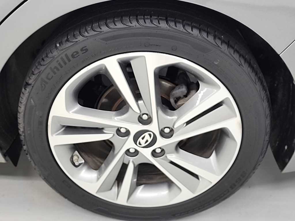 HYUNDAI Avante 2017 Gris - Importación desde Corea - HF Imports Iquique - Foto 20