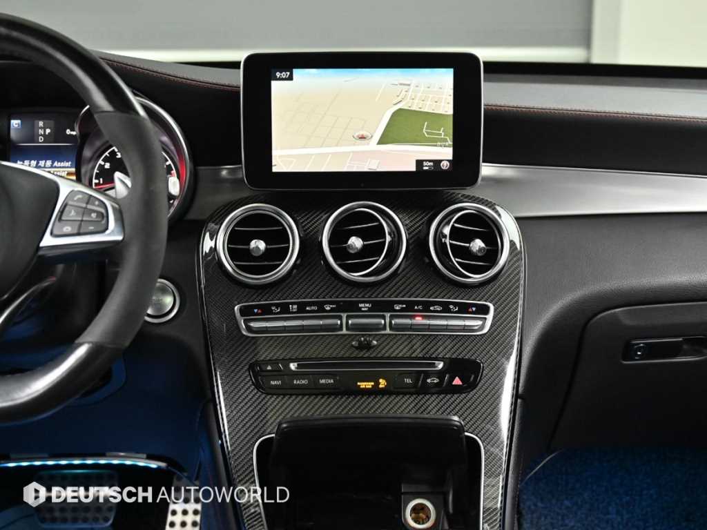 Mercedes Benz GLC Class 2018 Negro - Importación desde Corea - HF Imports Iquique - Foto 14