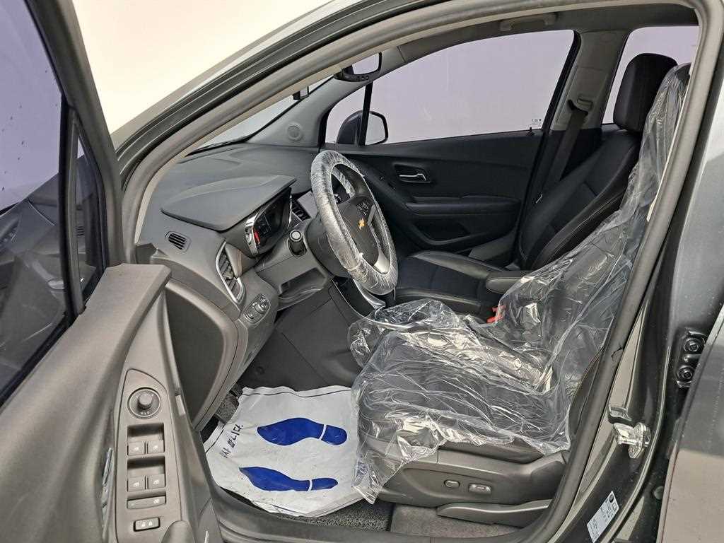 Chevrolet Trax - Vista 11