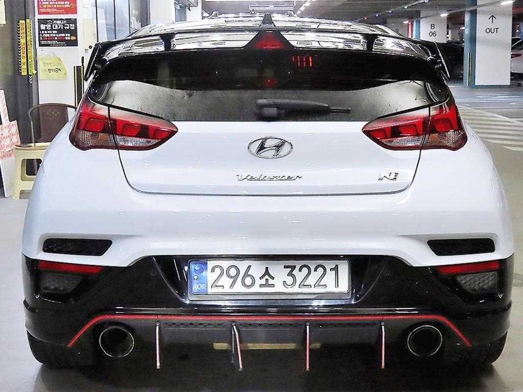 HYUNDAI Veloster - Vista 5