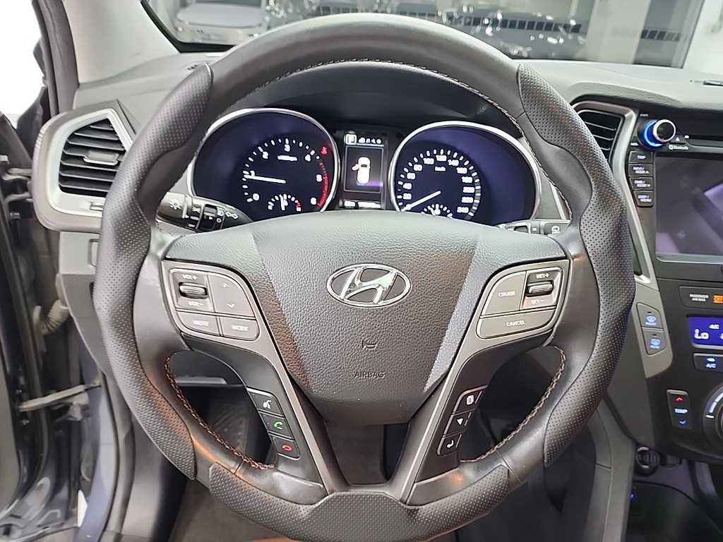 HYUNDAI Santa Fe - Vista 9