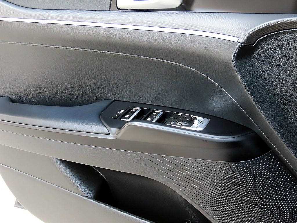 KIA K5 - Vista 12