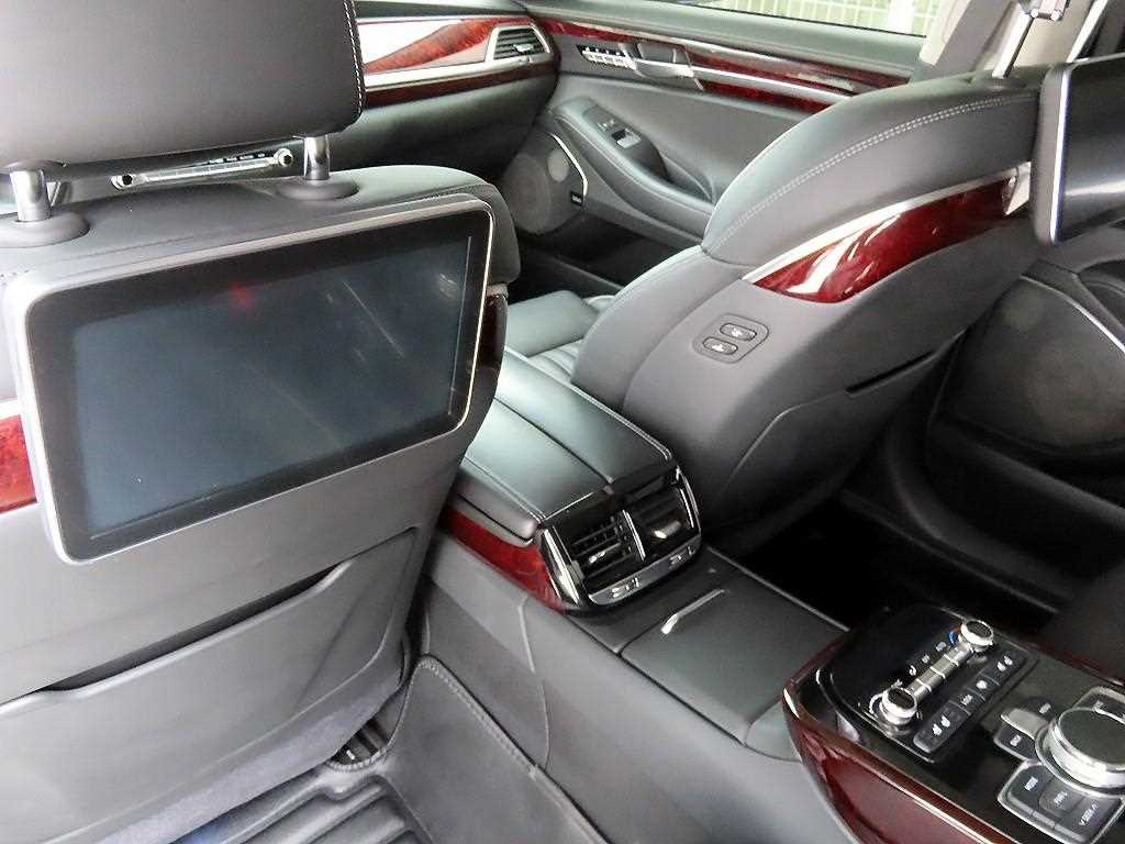 Genesis EQ900 2018 Azul - Importación desde Corea - HF Imports Iquique - Foto 15