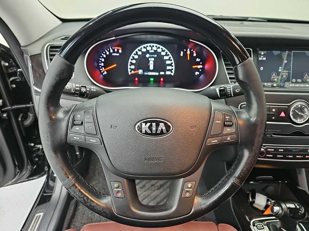 KIA K7 - Vista 9