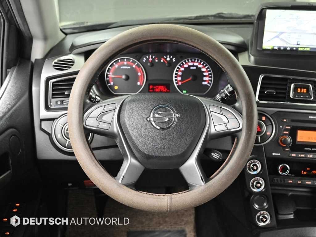 Ssangyong Korando 2016 Gris - Importación desde Corea - HF Imports Iquique - Foto 13