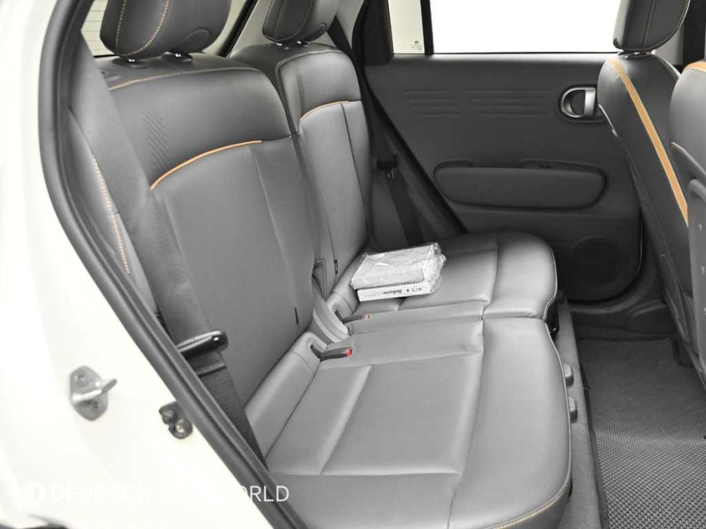 HYUNDAI Casper - Vista 12