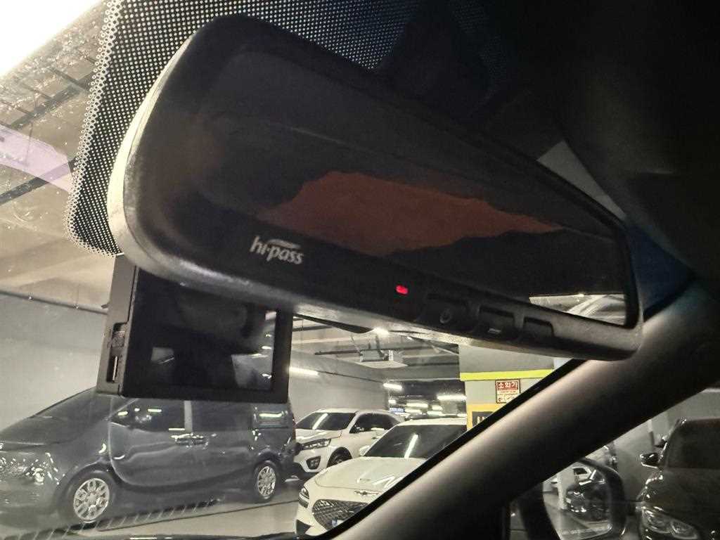 Ssangyong Tivoli 2018 Negro - Importación desde Corea - HF Imports Iquique - Foto 17
