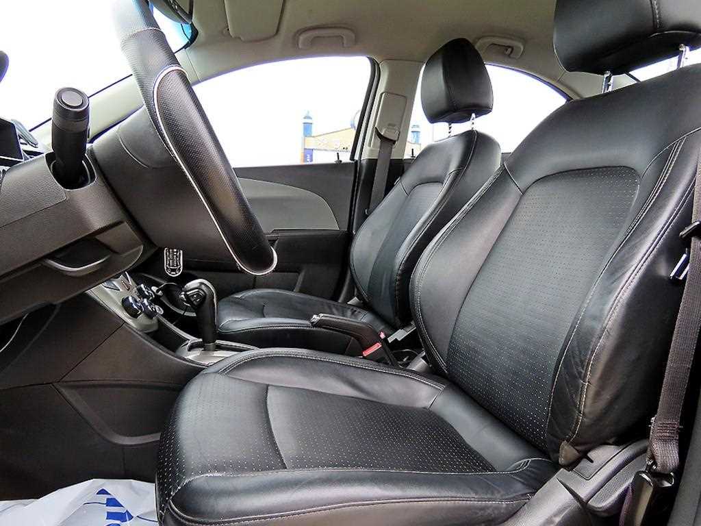 Chevrolet Abeo - Vista 5