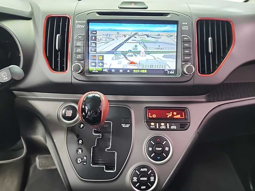 KIA Ray - Vista 10