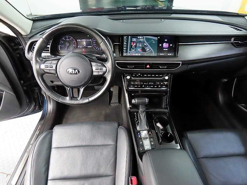 KIA K7 - Vista 7