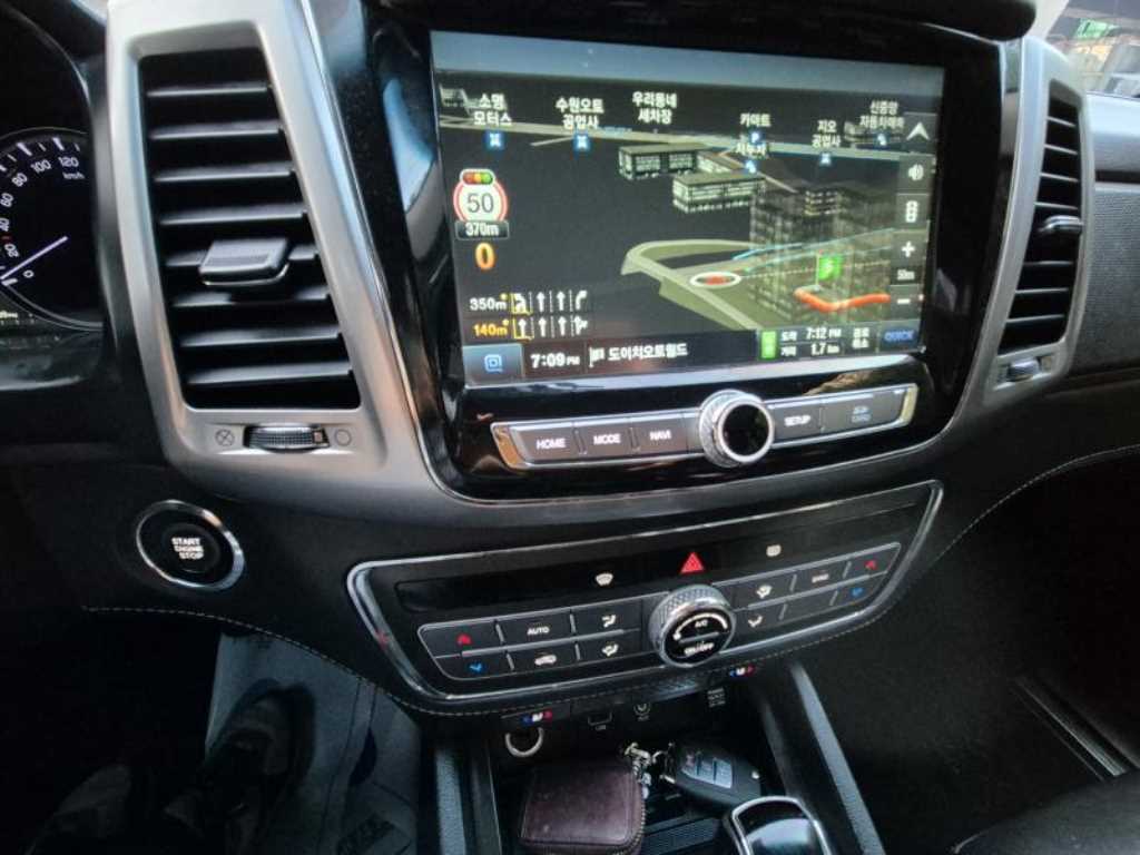 Ssangyong Rexton 2018 - Importación desde Corea - HF Imports Iquique - Foto 13