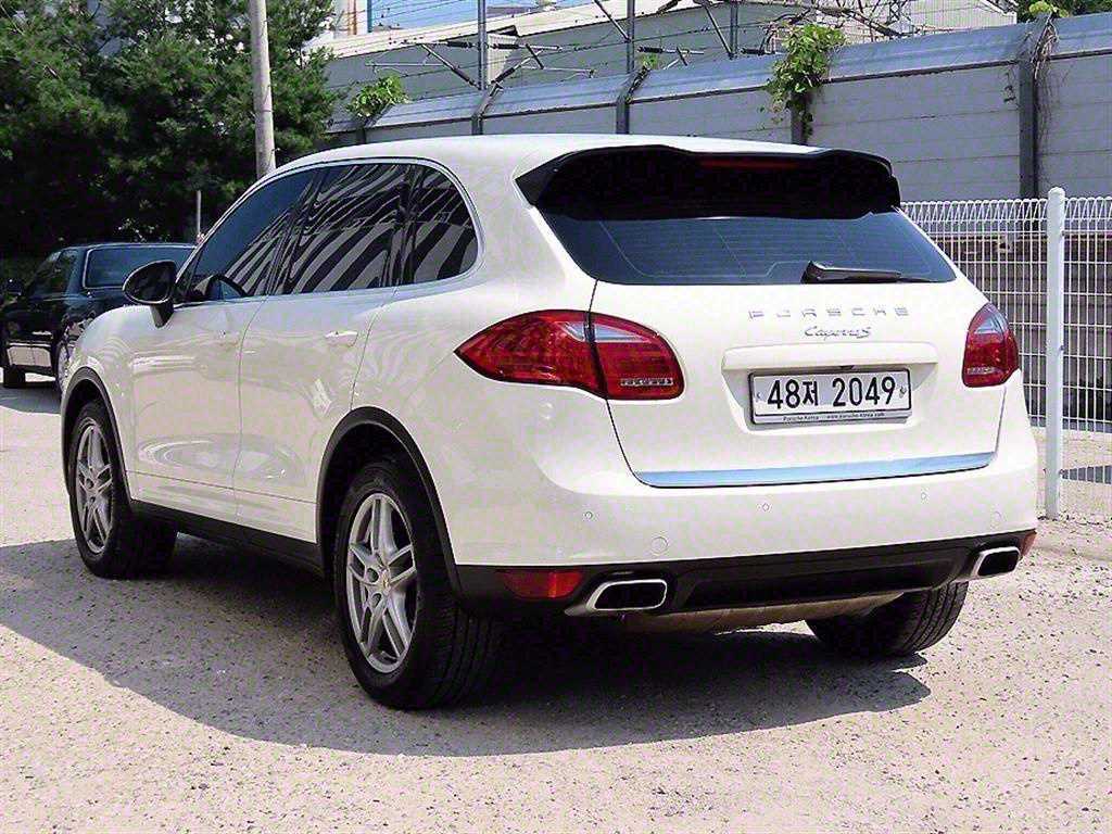 Porsche Cayenne - Vista 3