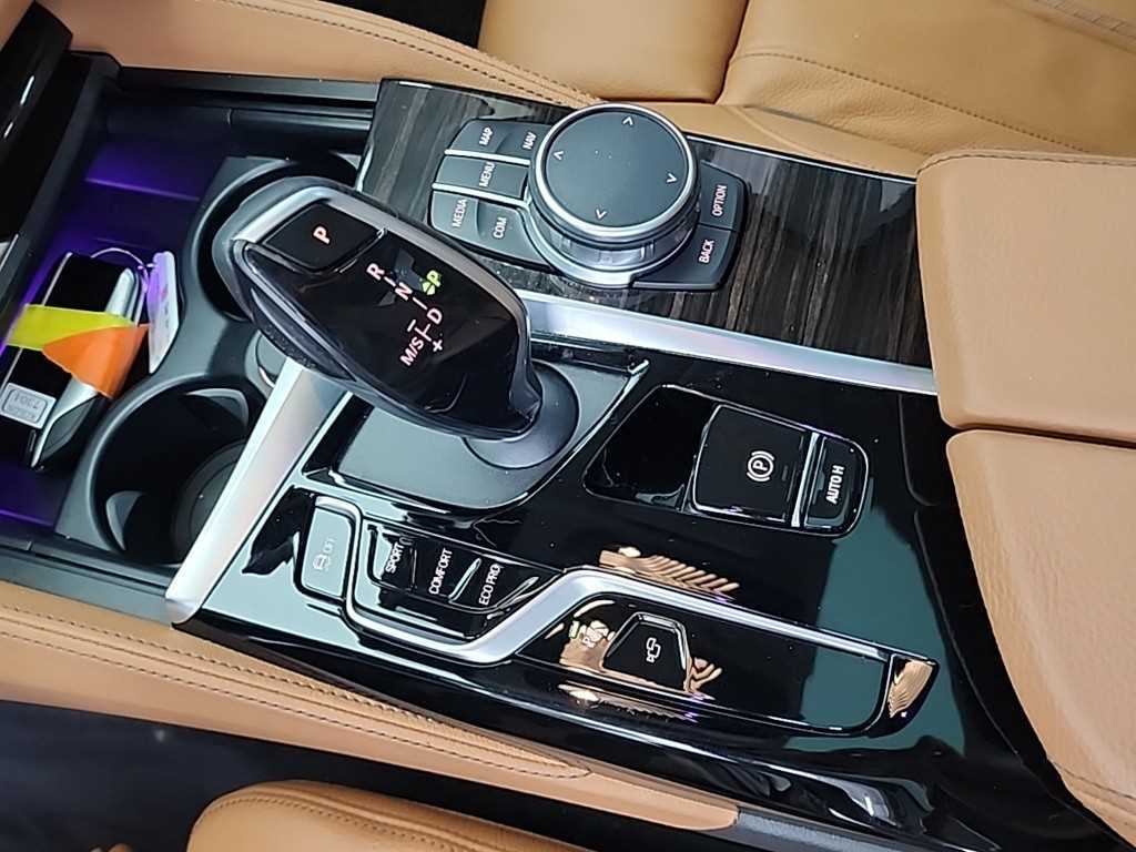 BMW 5 Series - Vista 8