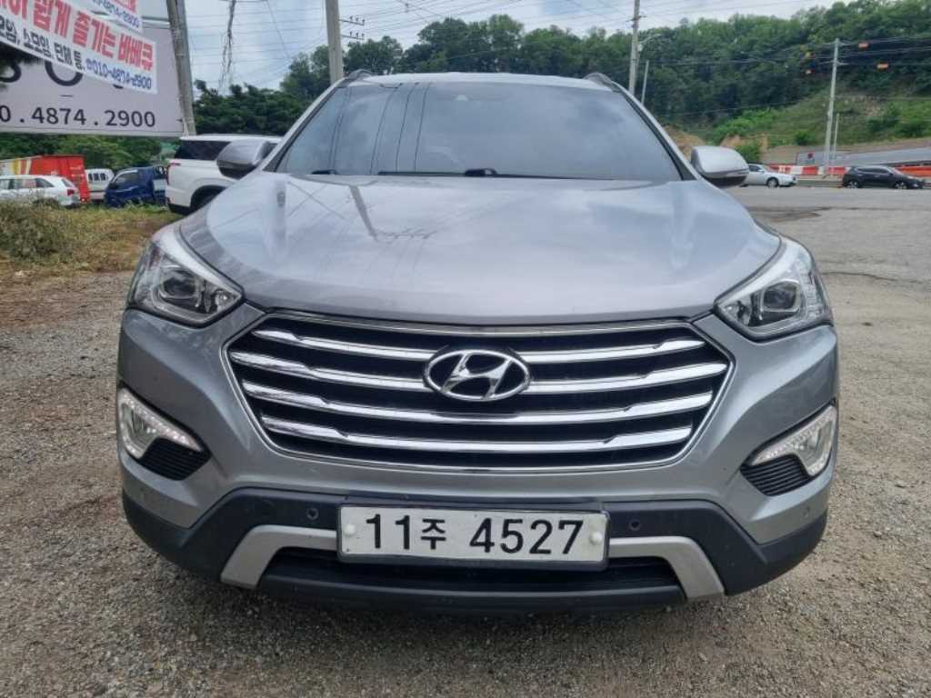 HYUNDAI Maxcruz - Vista 2