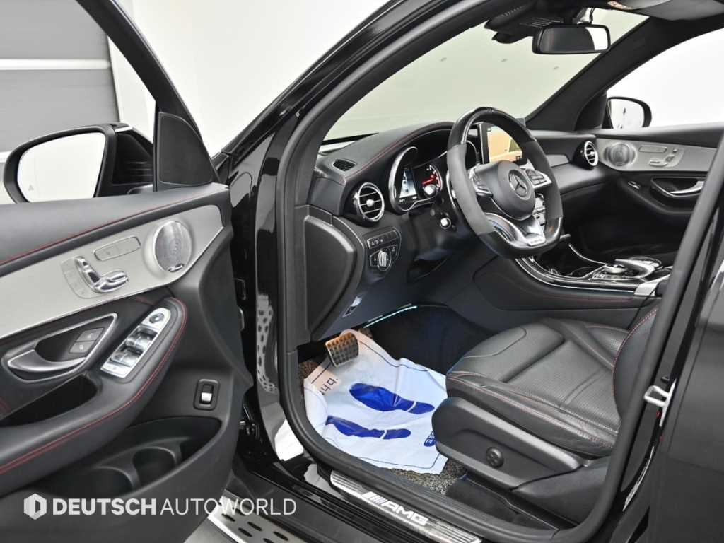 Mercedes Benz GLC Class - Vista 11