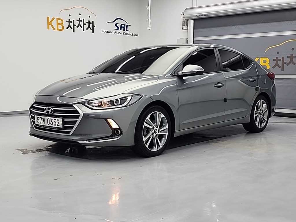 HYUNDAI Avante 2017 Gris - Importación desde Corea - HF Imports Iquique - Foto 1