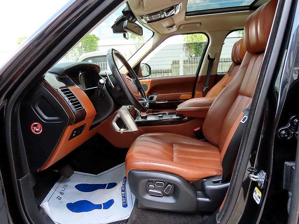 Land Rover Range Rover - Vista 5