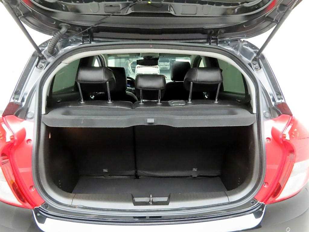 Chevrolet Spark 2017 Negro - Importación desde Corea - HF Imports Iquique - Foto 17
